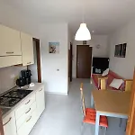 With Pool In 54388 Apartman Bibione