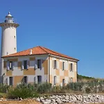 With Pool In 54388 Apartman