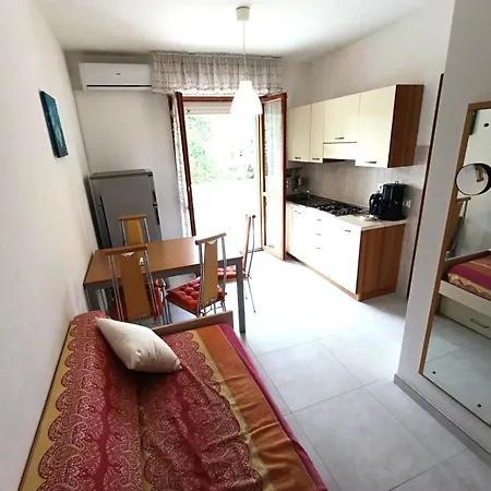 With Pool In 54388 Apartman *