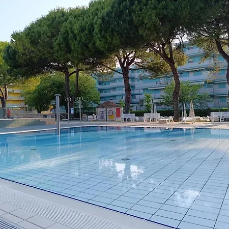 With Pool In 54388 * Bibione