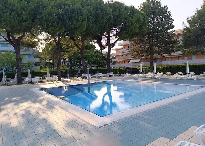 With Pool In 54388 Appartamento